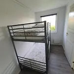 Romslig Og Fin Leilighet 17 Min Til Kristiansand Centrum